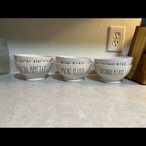 Set of 6 Rae Dunn Bowls